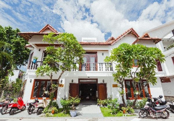 Kool House Hotel Tuy Hòa Kültér fotó